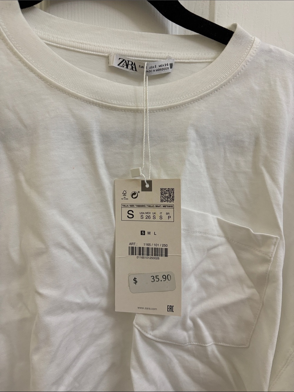 ZARA White Cropped Long Sleeve Top with Navy and Cream Striped Button Skirt - Picture 3 of 3